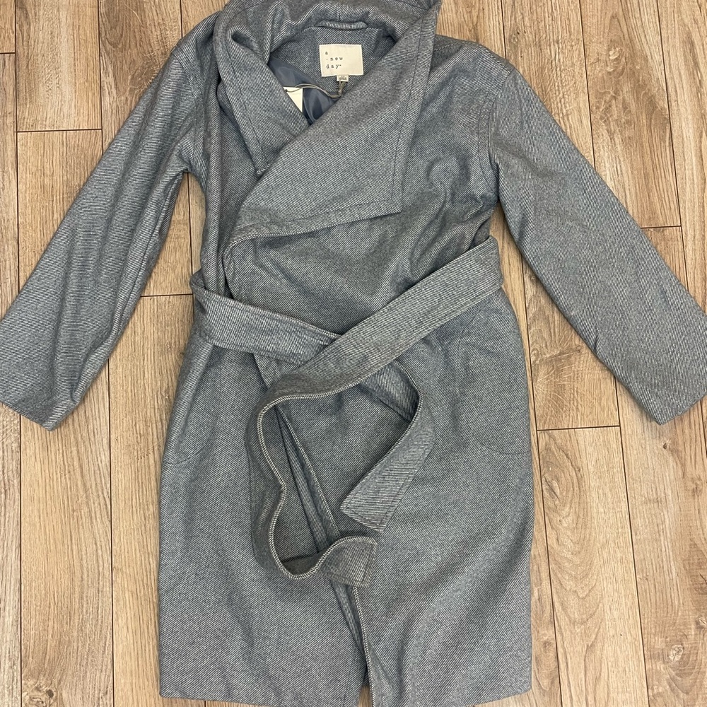 Nwt oversized coat size xs and xl available